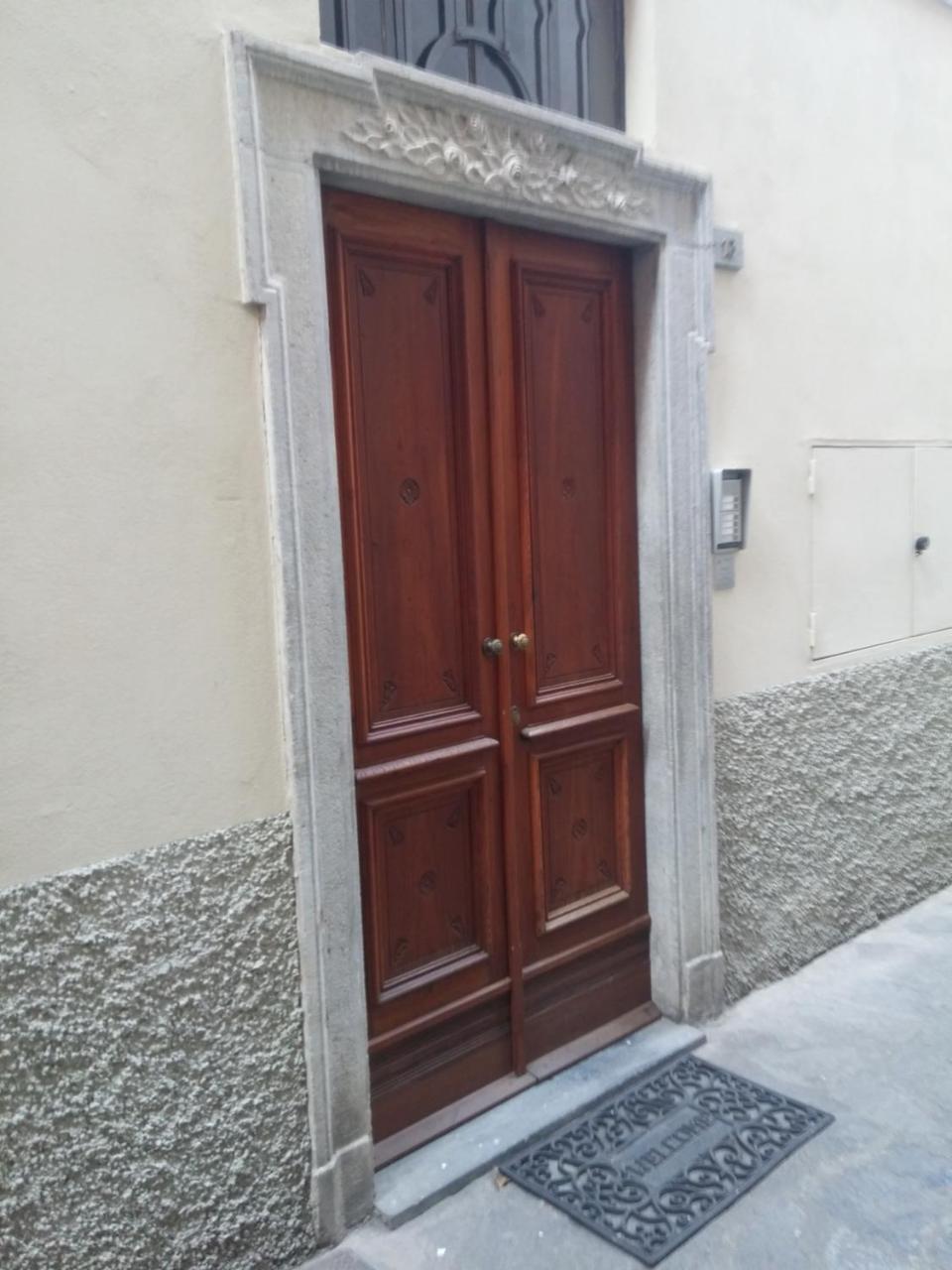 Casa Antico Borgo Di Varennaアパートメント エクステリア 写真
