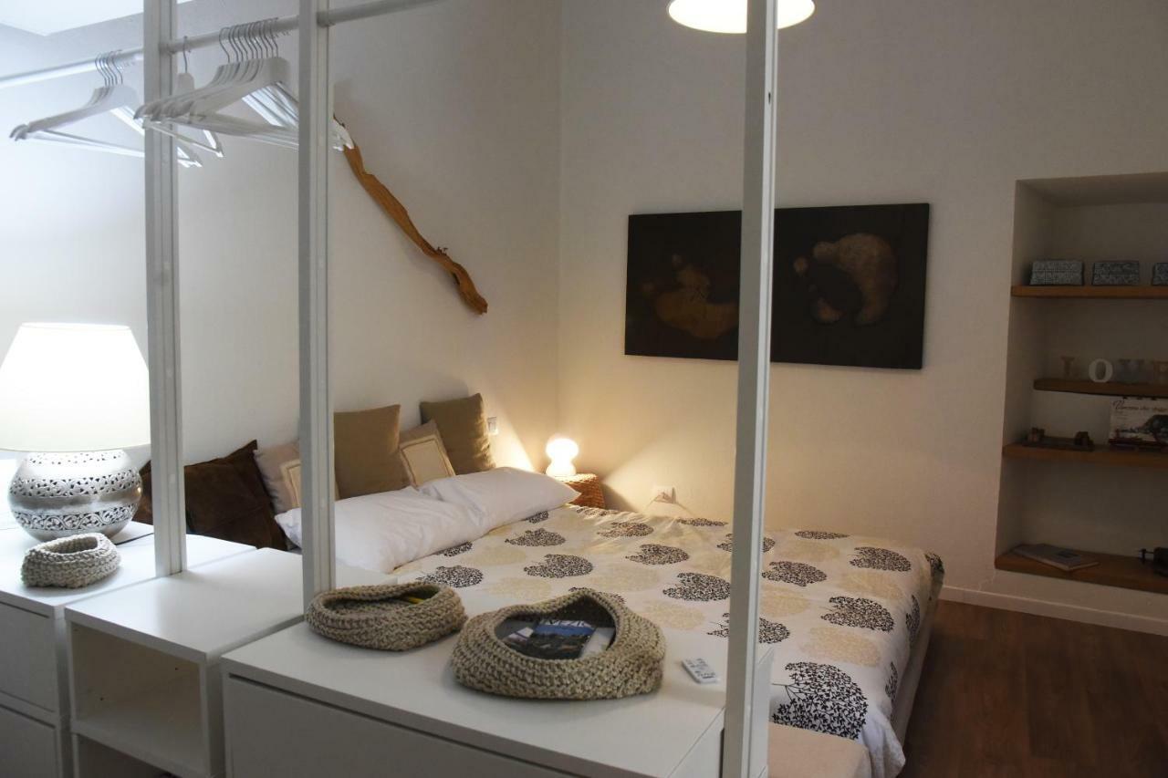 Casa Antico Borgo Di Varennaアパートメント エクステリア 写真